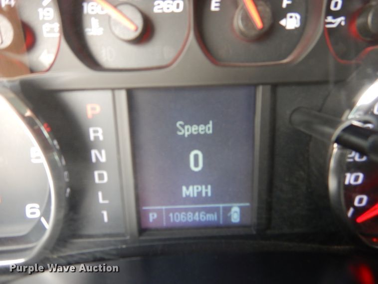 image for item HC9038 2018 Chevrolet Silverado 3500HD  Crew Cab pickup truck