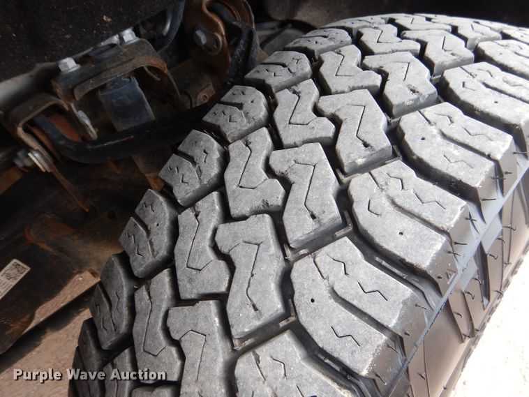 image for item HC9038 2018 Chevrolet Silverado 3500HD  Crew Cab pickup truck