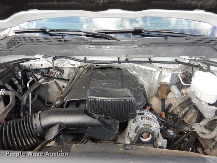 image for item HC9039 2018 Chevrolet Silverado 3500HD  Crew Cab pickup truck