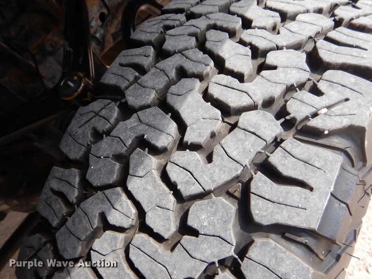 image for item HC9039 2018 Chevrolet Silverado 3500HD  Crew Cab pickup truck