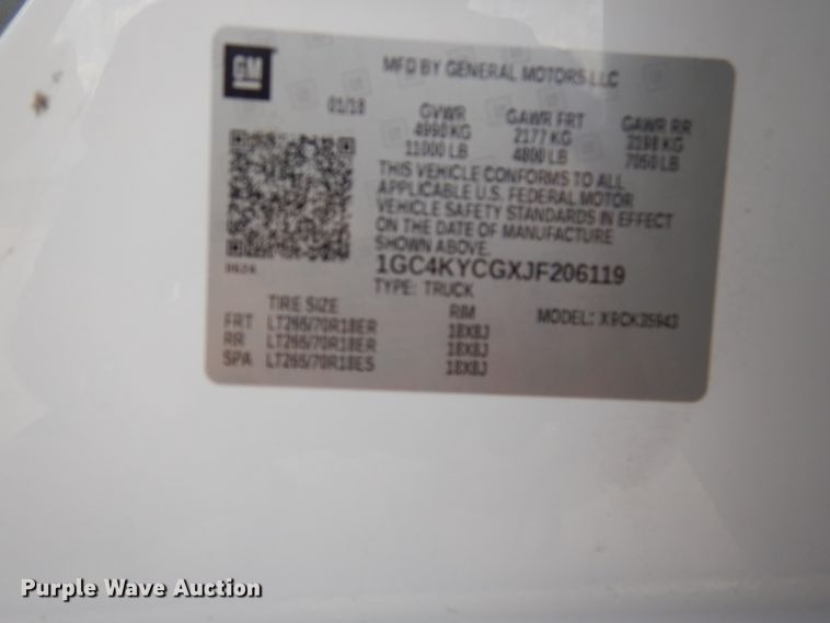 image for item HC9039 2018 Chevrolet Silverado 3500HD  Crew Cab pickup truck