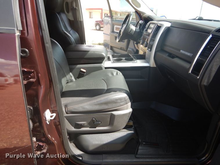 image for item HC9041 2012 Dodge Ram 2500HD  Crew Cab pickup truck