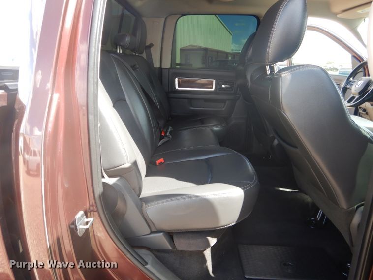 image for item HC9041 2012 Dodge Ram 2500HD  Crew Cab pickup truck