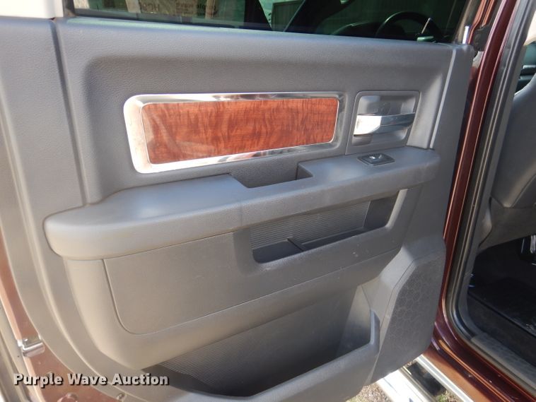 image for item HC9041 2012 Dodge Ram 2500HD  Crew Cab pickup truck