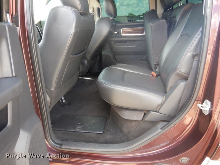 image for item HC9041 2012 Dodge Ram 2500HD  Crew Cab pickup truck