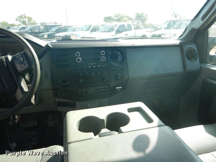 image for item HC9047 2015 Ford F450 Super Duty  flatbed truck