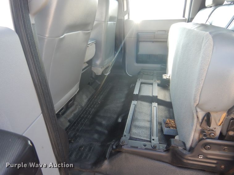 image for item HC9047 2015 Ford F450 Super Duty  flatbed truck