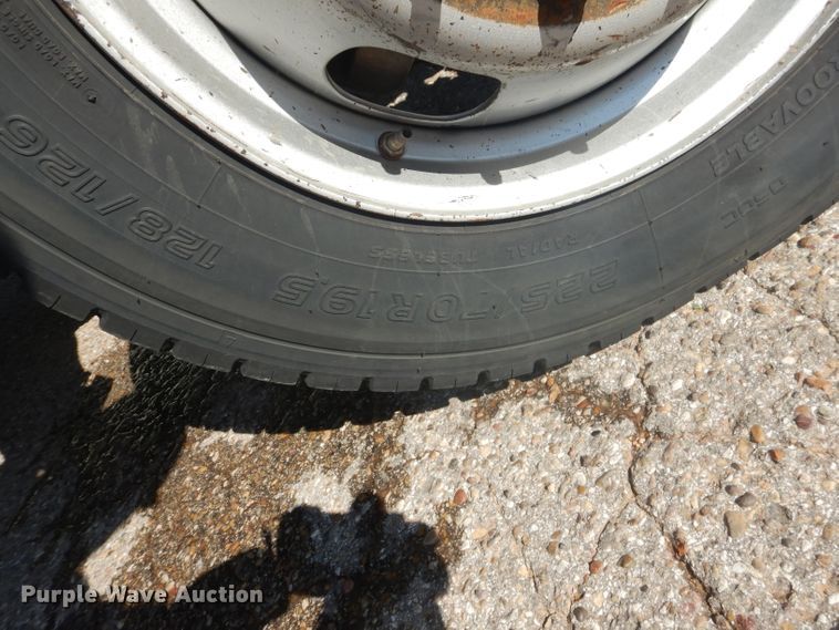 image for item HC9047 2015 Ford F450 Super Duty  flatbed truck