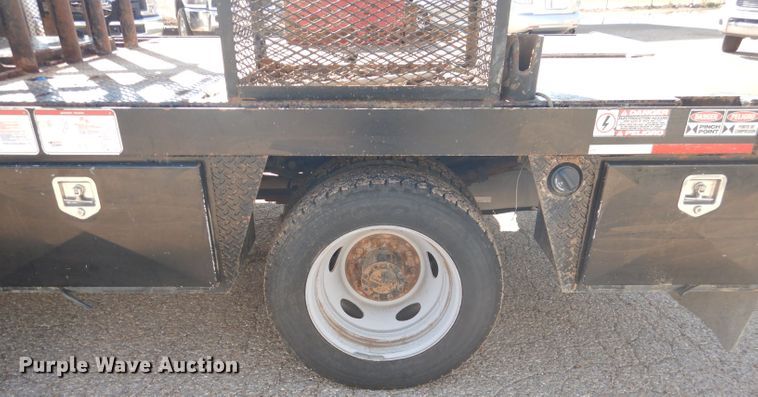 image for item HC9047 2015 Ford F450 Super Duty  flatbed truck