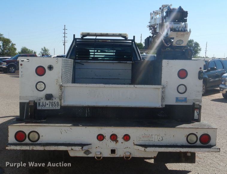 image for item HC9048 2012 Ford F350 Super Duty  utility bed pickup truck with crane