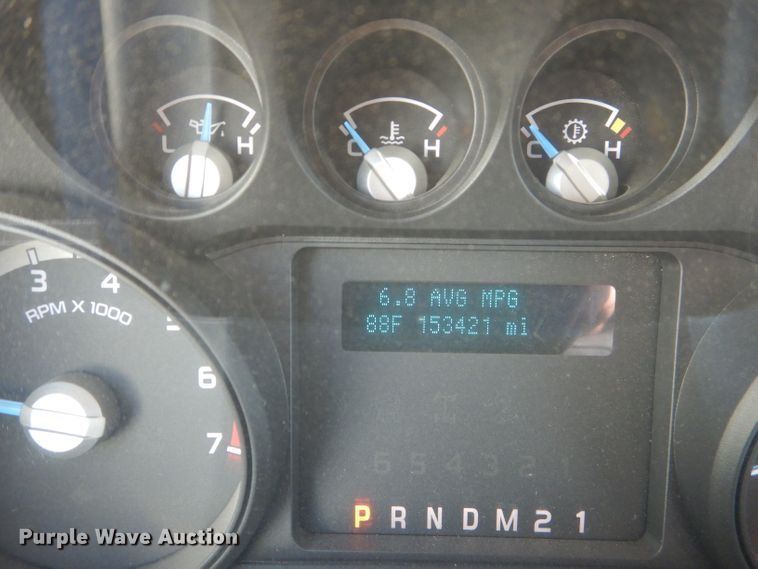 image for item HC9048 2012 Ford F350 Super Duty  utility bed pickup truck with crane