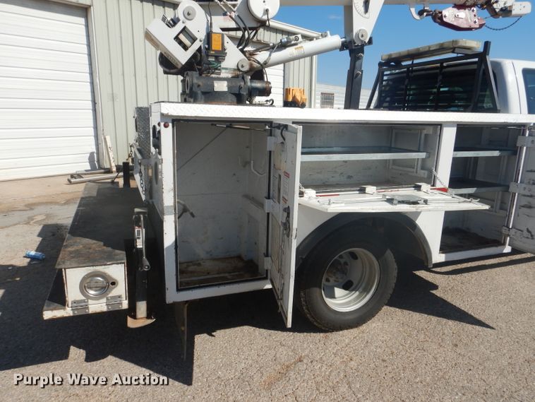 image for item HC9048 2012 Ford F350 Super Duty  utility bed pickup truck with crane