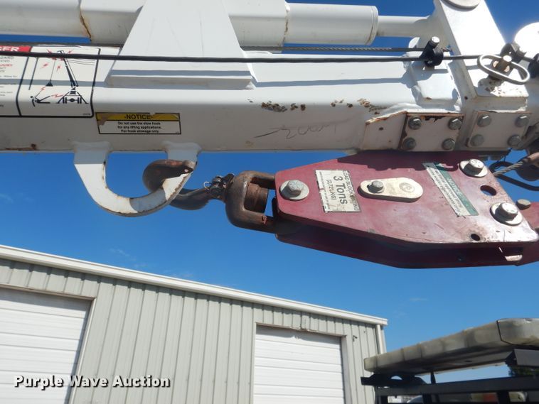 image for item HC9048 2012 Ford F350 Super Duty  utility bed pickup truck with crane