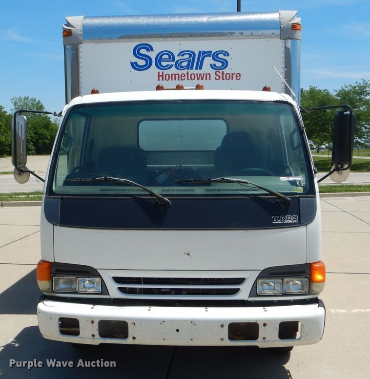 image for item HM9517 2003 GMC W4500  box truck