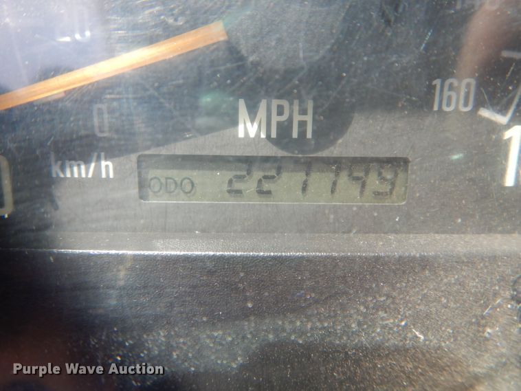 image for item HM9517 2003 GMC W4500  box truck