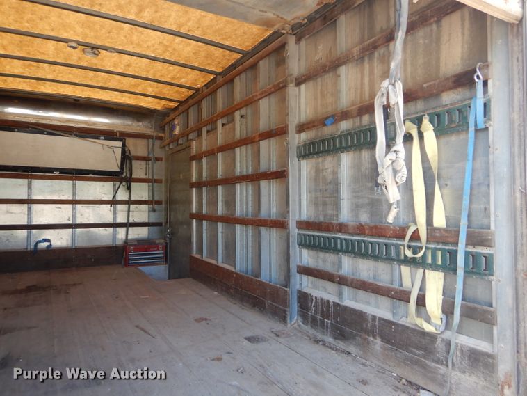 image for item HM9517 2003 GMC W4500  box truck