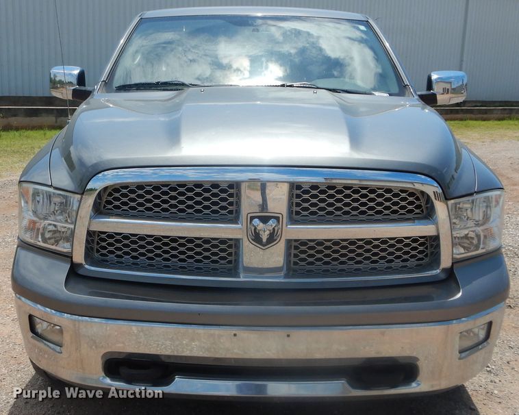 image for item HS9564 2011 Dodge Ram 1500  Crew Cab pickup truck