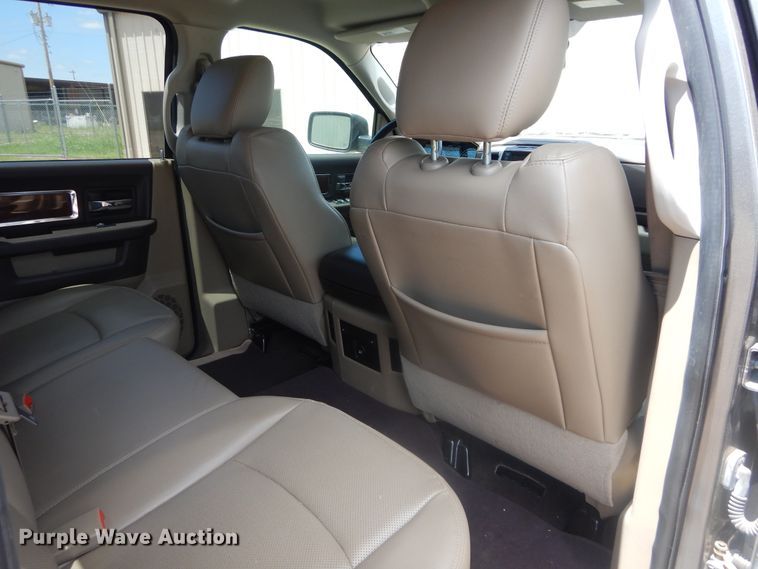 image for item HS9564 2011 Dodge Ram 1500  Crew Cab pickup truck