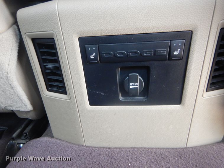 image for item HS9564 2011 Dodge Ram 1500  Crew Cab pickup truck