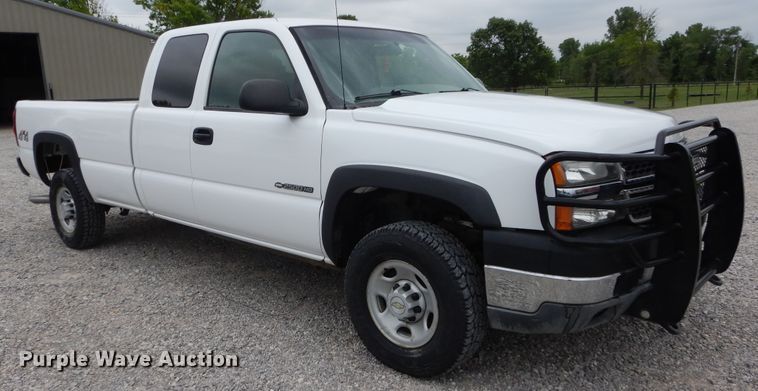 image for item HS9571 2007 Chevrolet Silverado 2500HD  Ext. Cab pickup truck