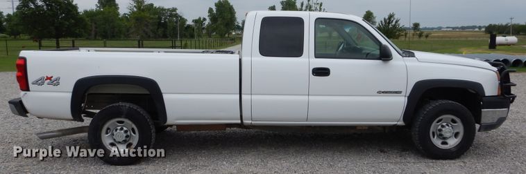 image for item HS9571 2007 Chevrolet Silverado 2500HD  Ext. Cab pickup truck