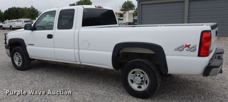 image for item HS9571 2007 Chevrolet Silverado 2500HD  Ext. Cab pickup truck