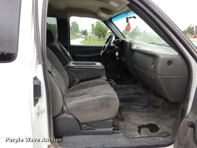 image for item HS9571 2007 Chevrolet Silverado 2500HD  Ext. Cab pickup truck