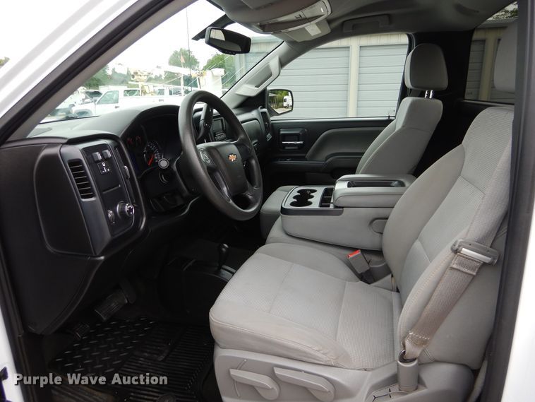 image for item HS9572 2015 Chevrolet Silverado 1500  pickup truck