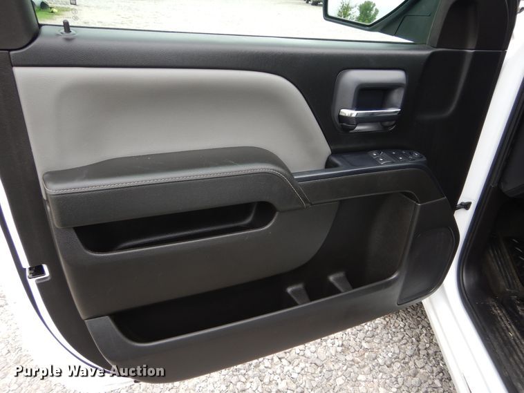 image for item HS9572 2015 Chevrolet Silverado 1500  pickup truck