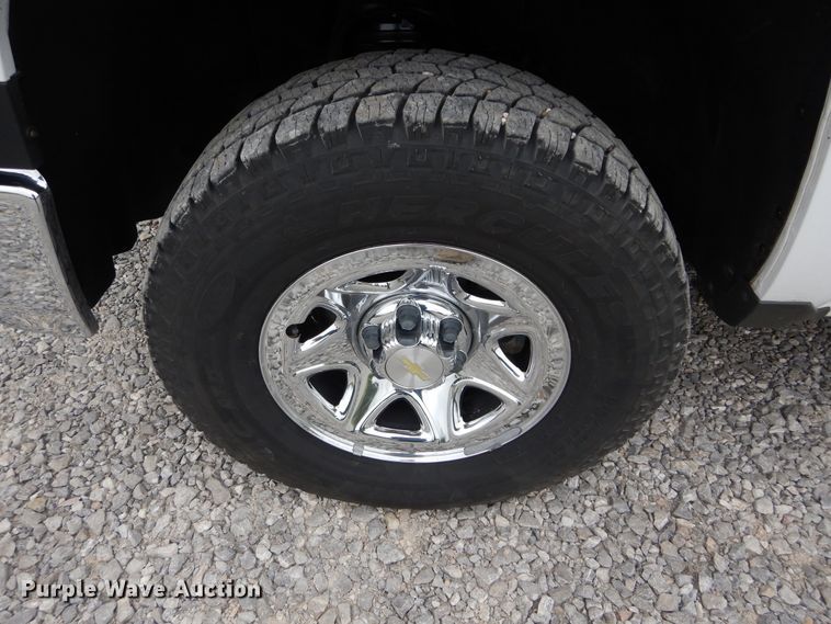 image for item HS9572 2015 Chevrolet Silverado 1500  pickup truck