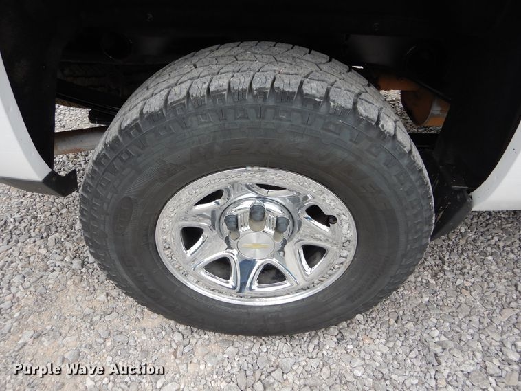 image for item HS9572 2015 Chevrolet Silverado 1500  pickup truck