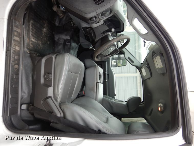 image for item HS9573 2013 Ford F450 Super Duty  box truck