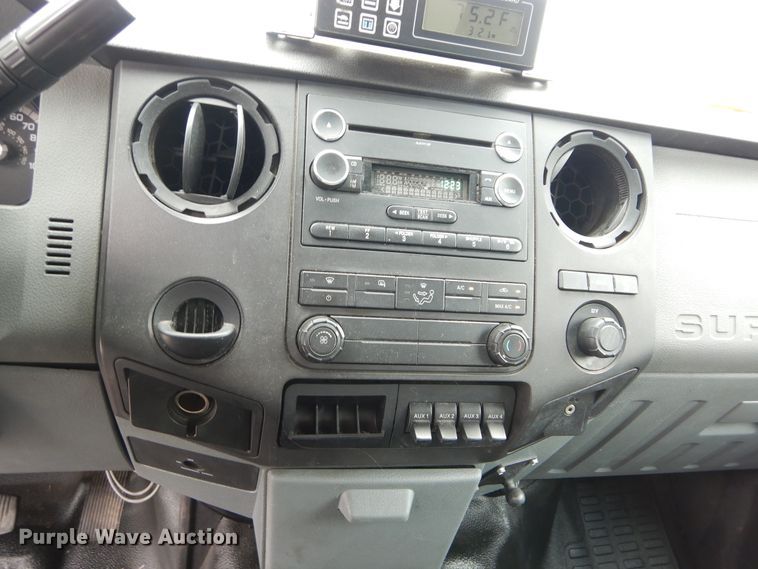 image for item HS9573 2013 Ford F450 Super Duty  box truck