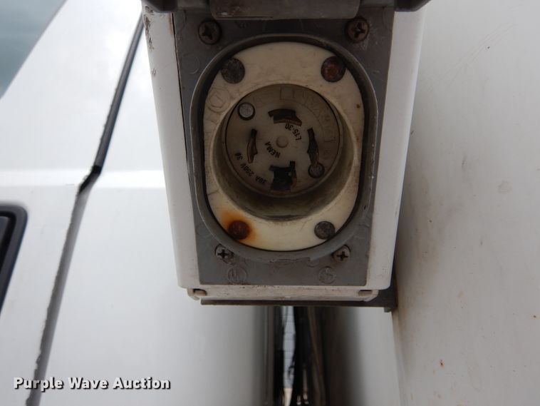 image for item HS9573 2013 Ford F450 Super Duty  box truck