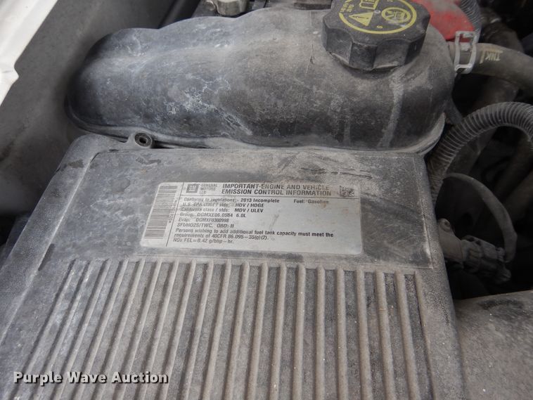 image for item HS9575 2013 Chevrolet Silverado 2500HD  Ext. Cab utility bed pickup truck