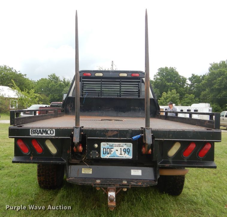 image for item HS9590 2010 Ford F350 Super Duty  SuperCrew bale bed pickup truck