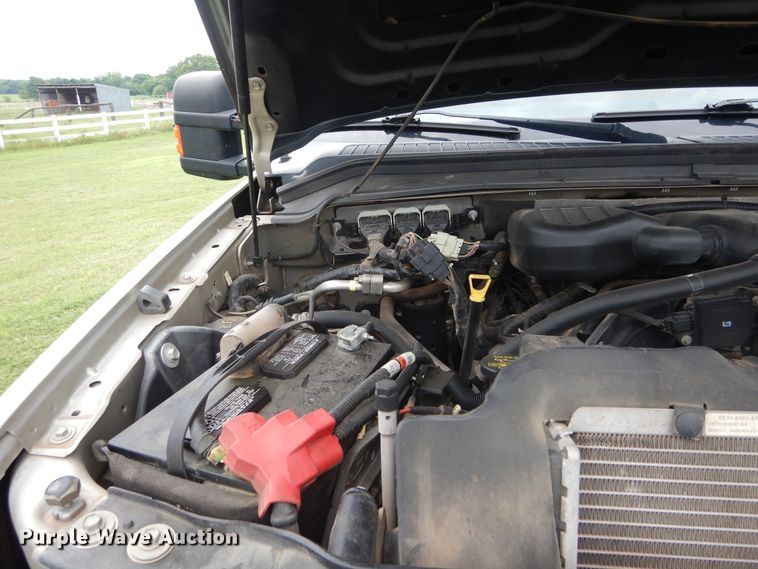 image for item HS9590 2010 Ford F350 Super Duty  SuperCrew bale bed pickup truck