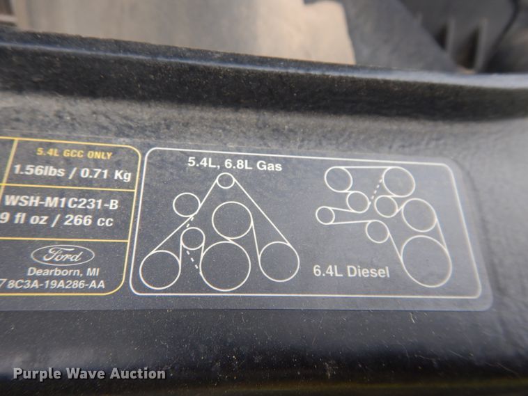 image for item HS9590 2010 Ford F350 Super Duty  SuperCrew bale bed pickup truck