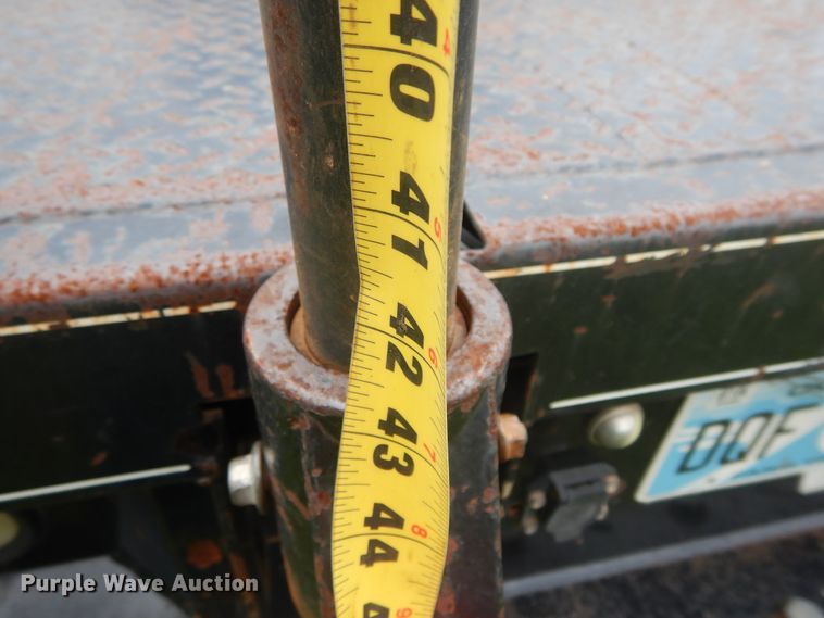 image for item HS9590 2010 Ford F350 Super Duty  SuperCrew bale bed pickup truck