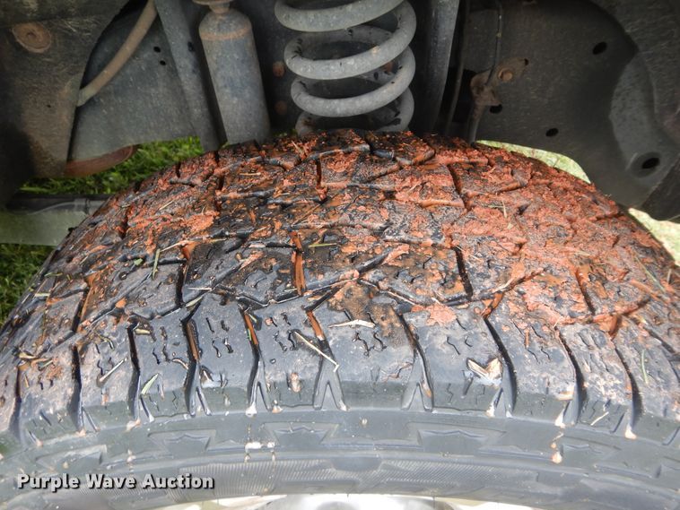 image for item HS9590 2010 Ford F350 Super Duty  SuperCrew bale bed pickup truck