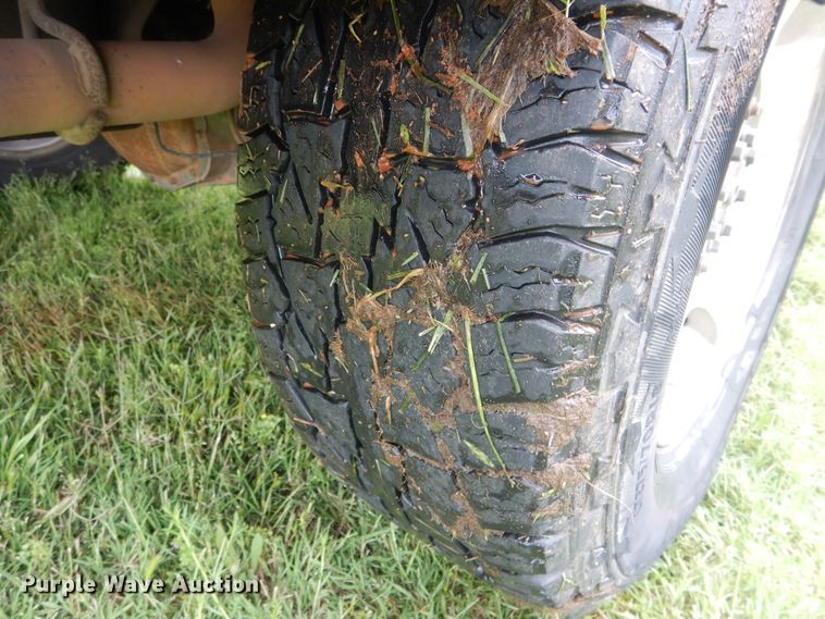 image for item HS9590 2010 Ford F350 Super Duty  SuperCrew bale bed pickup truck