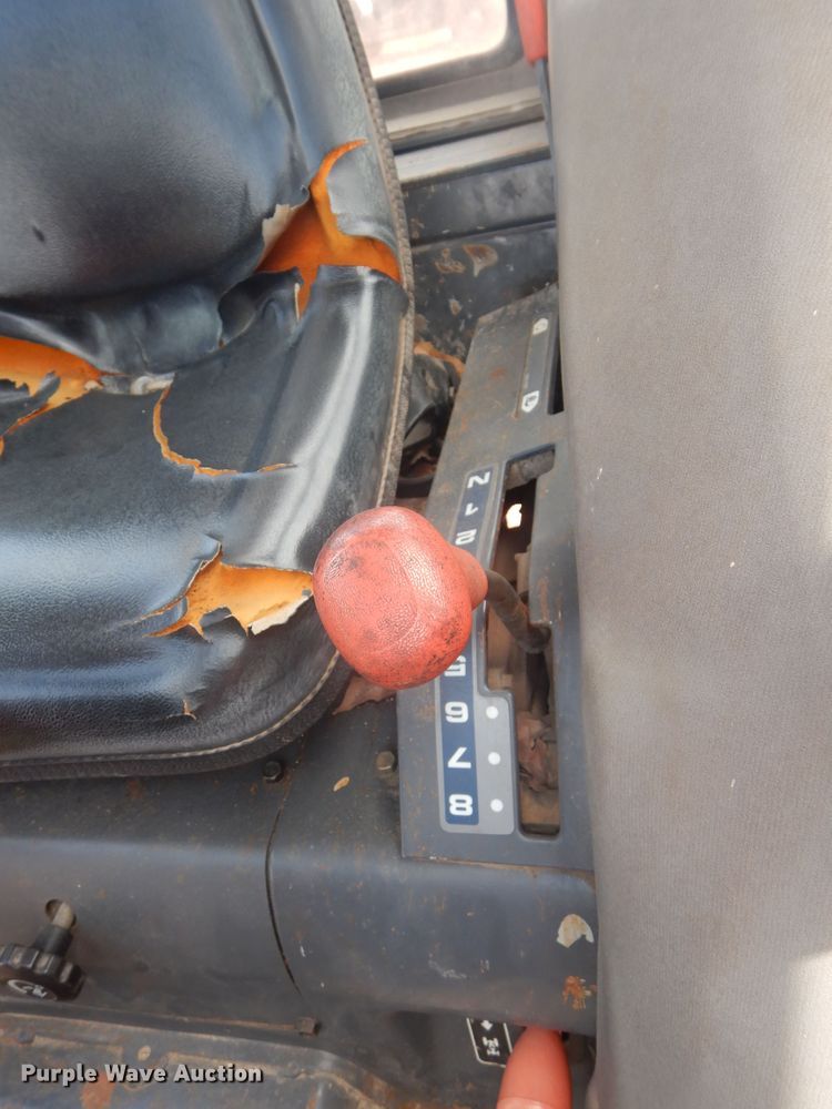 image for item HS9603 Kubota L4200  tractor