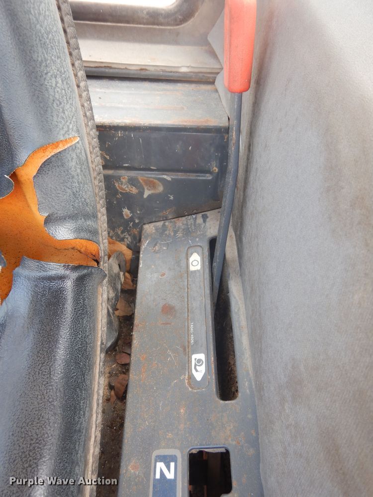 image for item HS9603 Kubota L4200  tractor