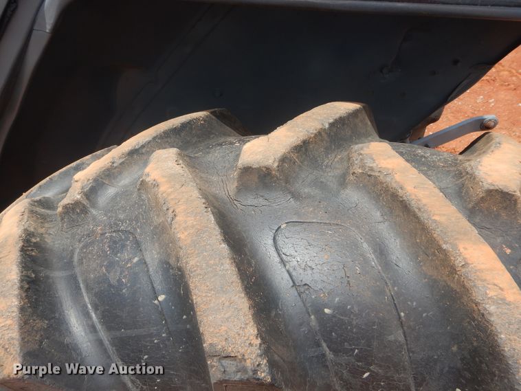 image for item HS9603 Kubota L4200  tractor