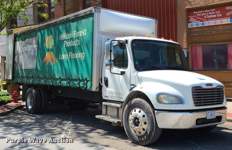 image for item K5812 2006 Freightliner Business Class M2 side curtain box truck