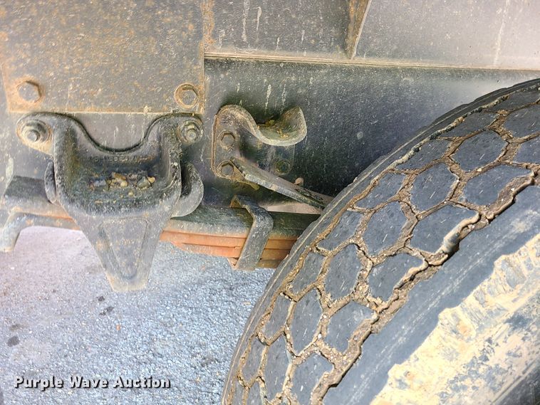 image for item K5812 2006 Freightliner Business Class M2 side curtain box truck