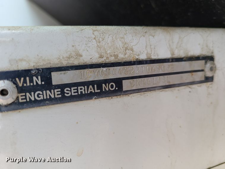 image for item K5855 2002 Crane Carrier  refuse truck