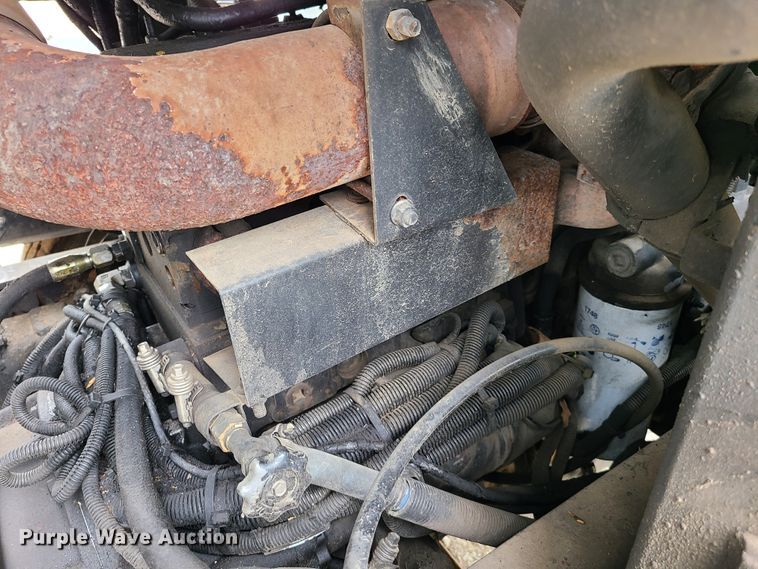 image for item K5856 2005 Crane Carrier  refuse truck