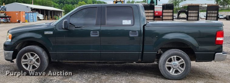 image for item K5899 2005 Ford F150 SuperCrew Cab pickup truck