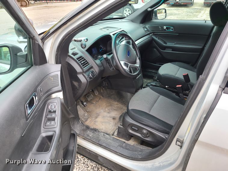 image for item K5901 2014 Ford Explorer Police  SUV